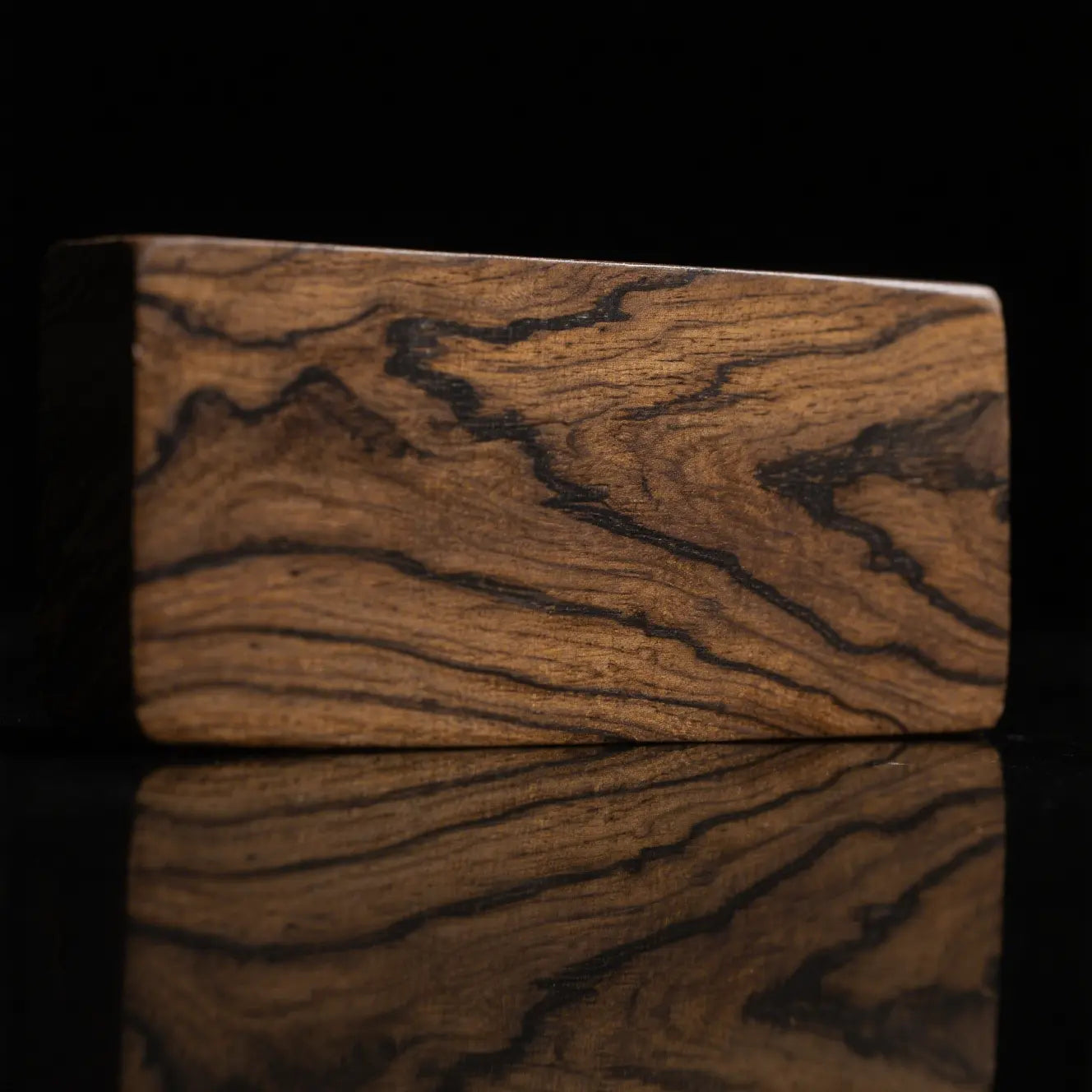 กำไลไม้กฤษณาโบราณ II (7 มม.)