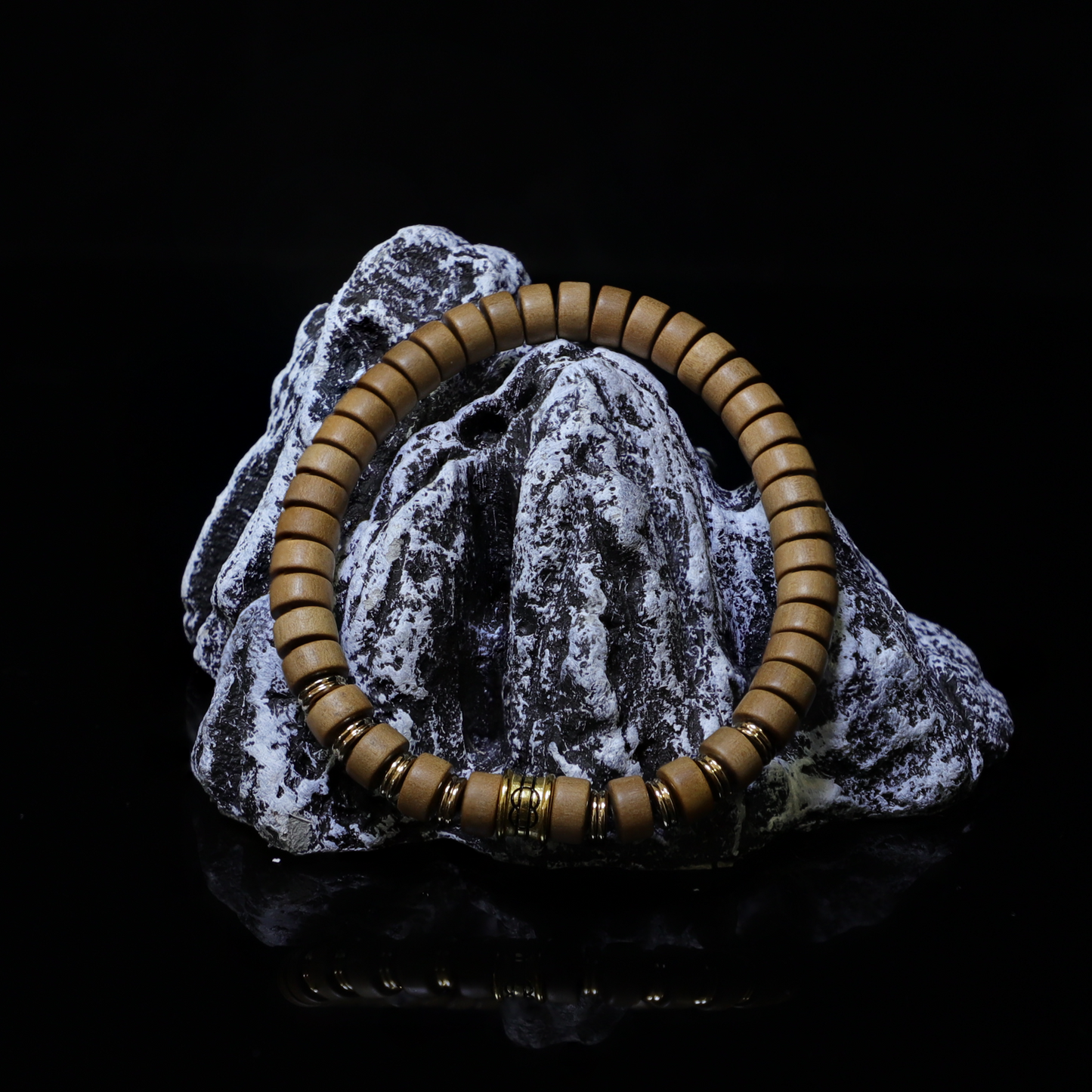 Old Mountain Sandalwood Bracelet II(7mm)