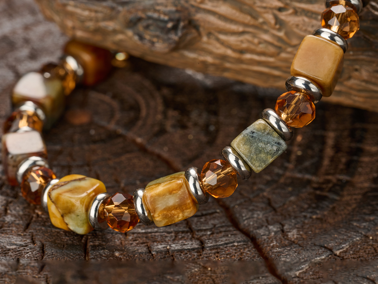 Xiuyan Jade × Crystal Bracelet — 6mm